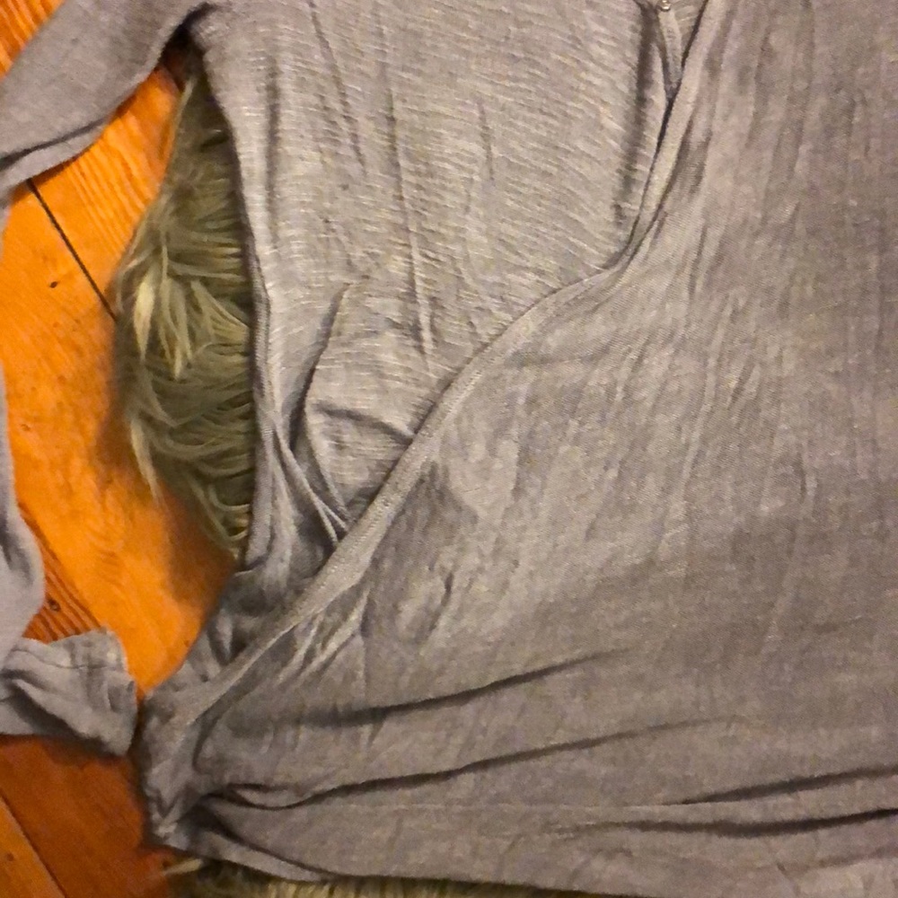 Distressed light blue pullover - Picture 4 of 5